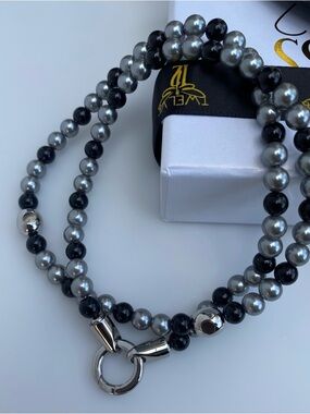 Black and Silver Faux Pearl Bead Necklace with Ring Clasp